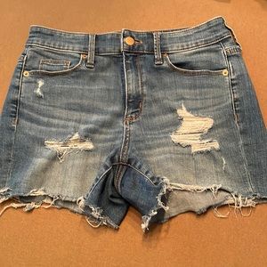 Universal Thread shorts